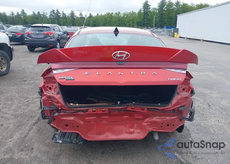 2022 Hyundai Elantra Limited z USA, uszkodzony, nr VIN KMHLP4AG3NU229036